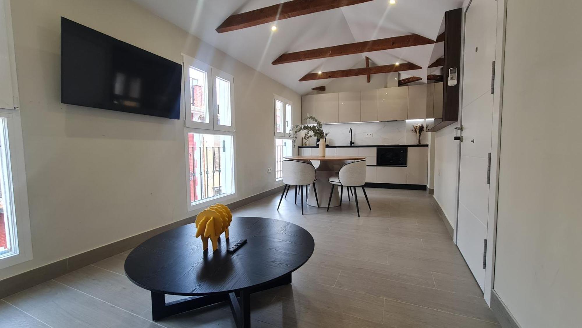 Navas Penthouse 301 By Florentia Homes Apartment Granada