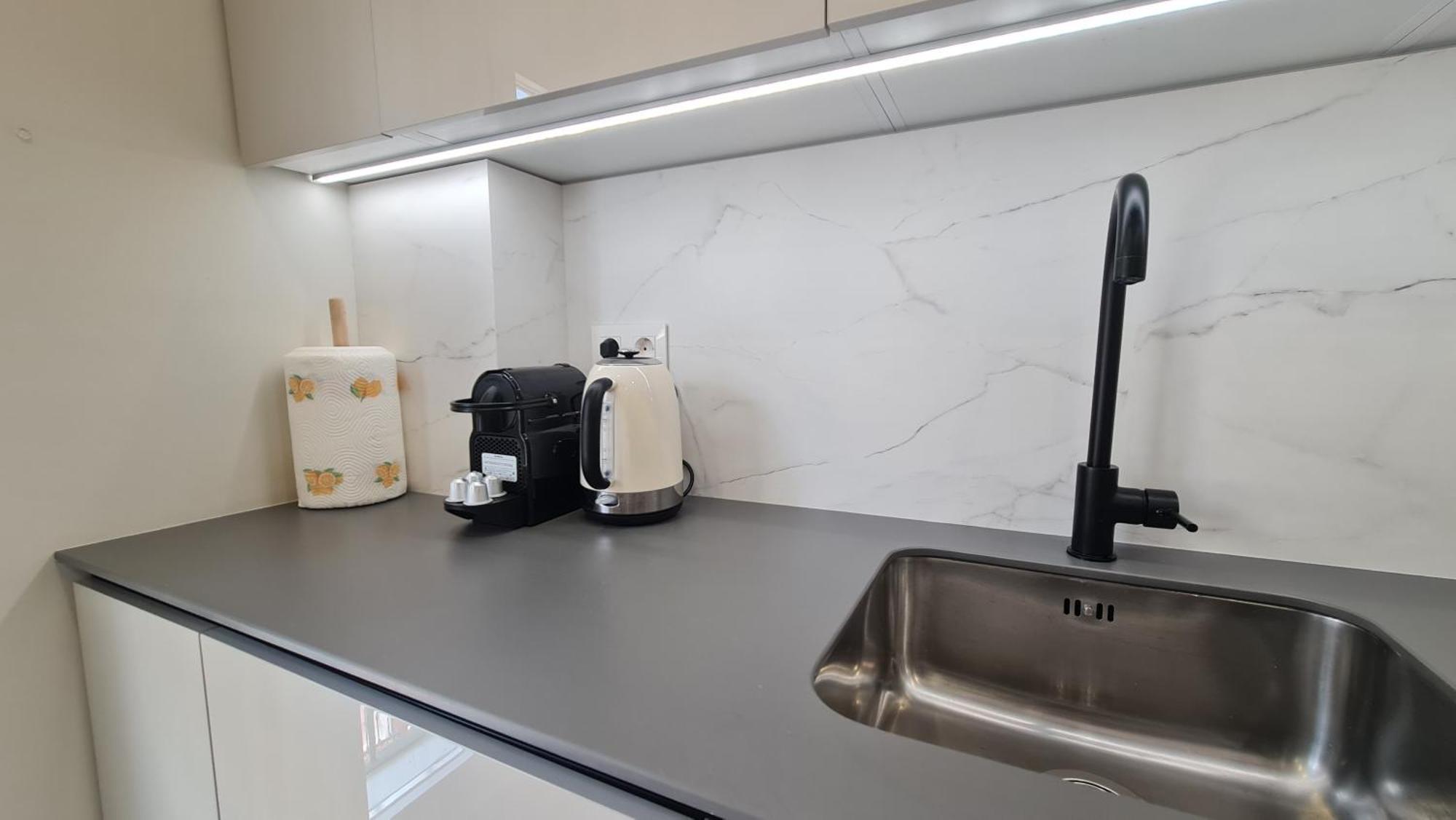 Navas Penthouse 301 By Florentia Homes *